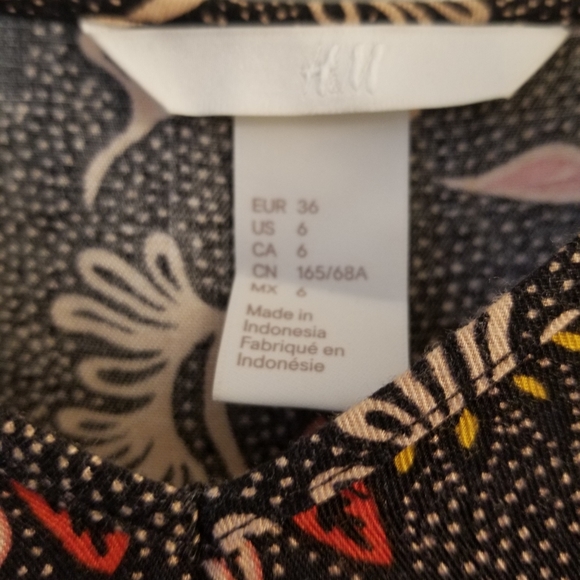 H&M Romper - Picture 2 of 5